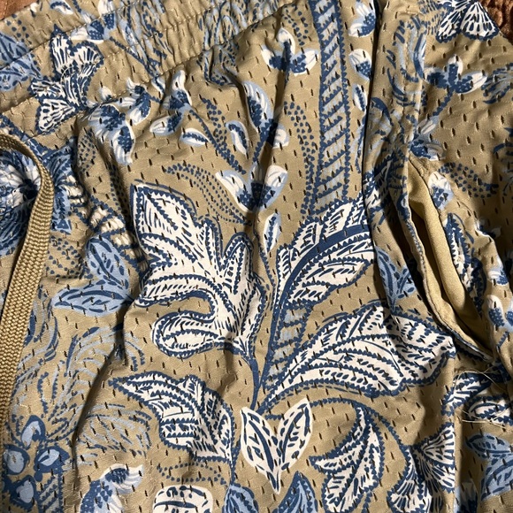 Men’s Mesh Floral Drawstring Shorts in Tan and Blue - Picture 2 of 5